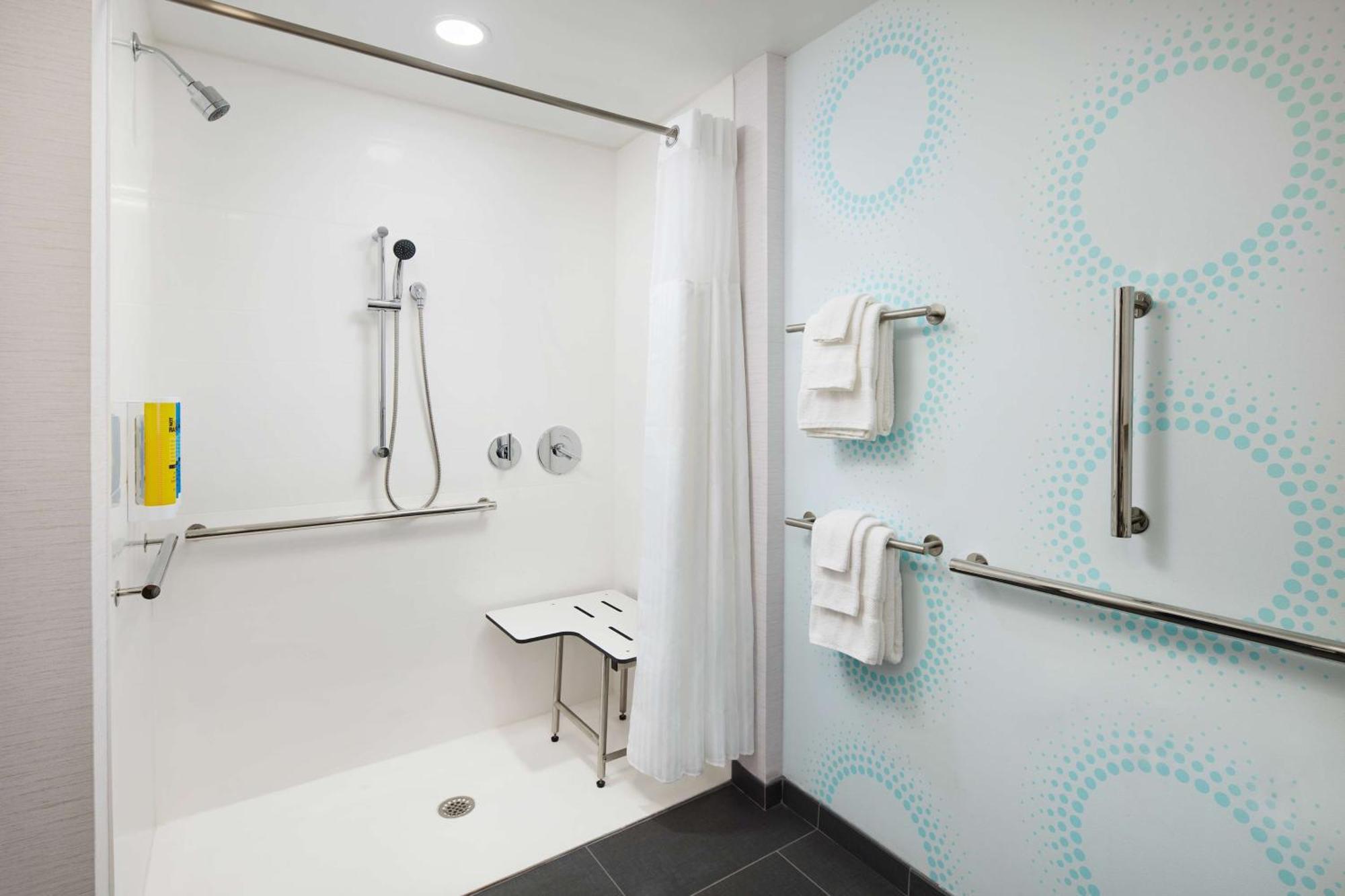 Tru By Hilton Atlanta Northlake Parkway, Ga Такер Экстерьер фото